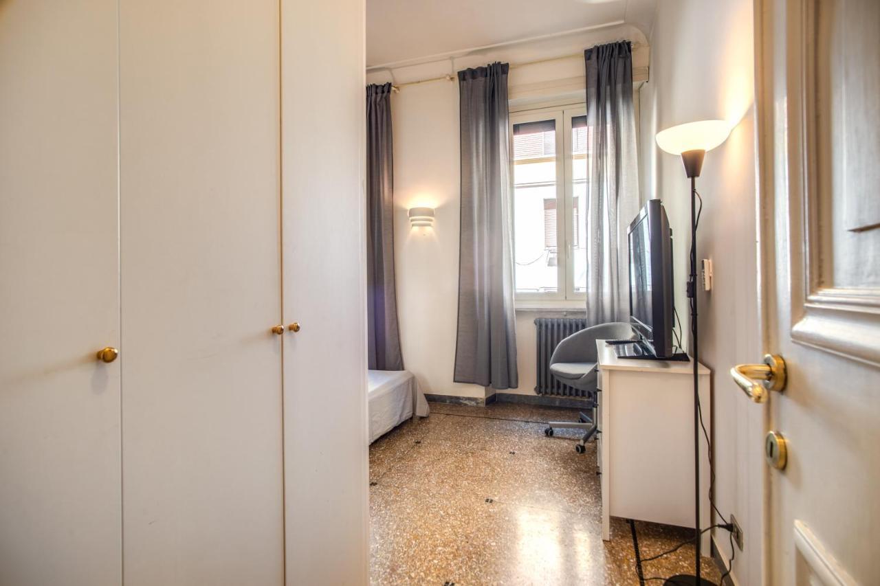 Fresh House Colosseo Rome Exterior photo