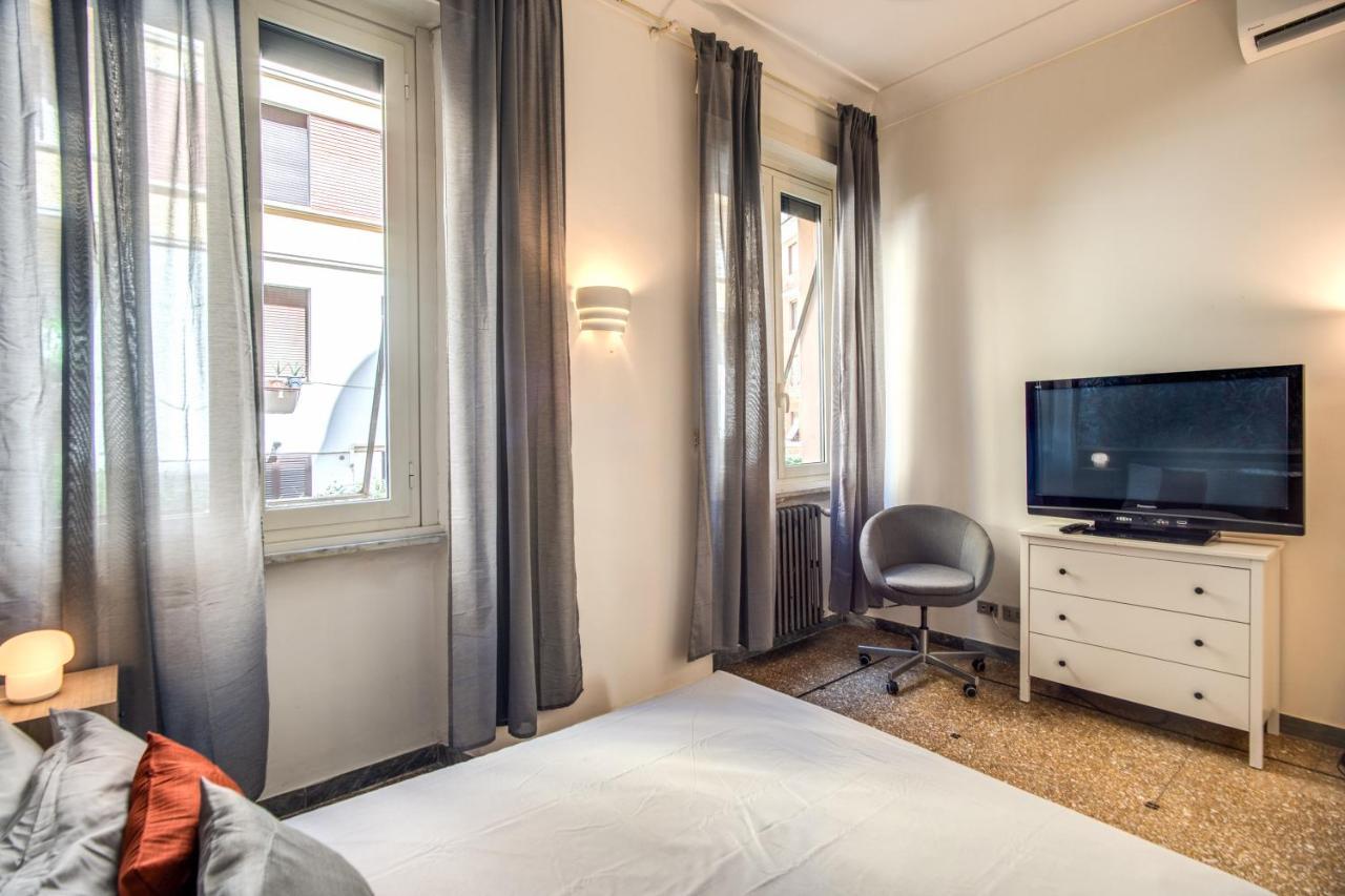 Fresh House Colosseo Rome Exterior photo