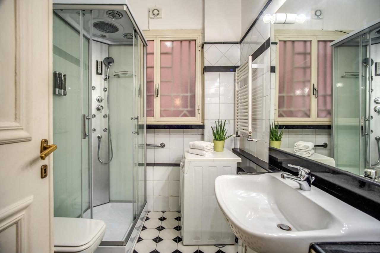 Fresh House Colosseo Rome Exterior photo